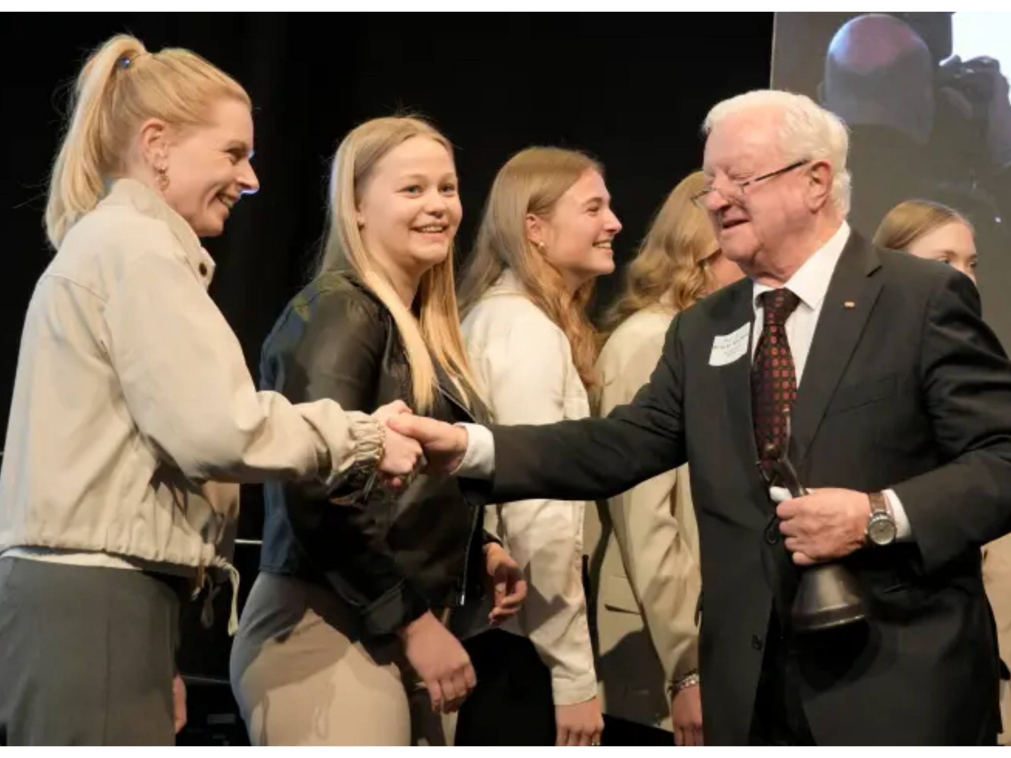 487551559 1201189942008729 1313277645689526793 n